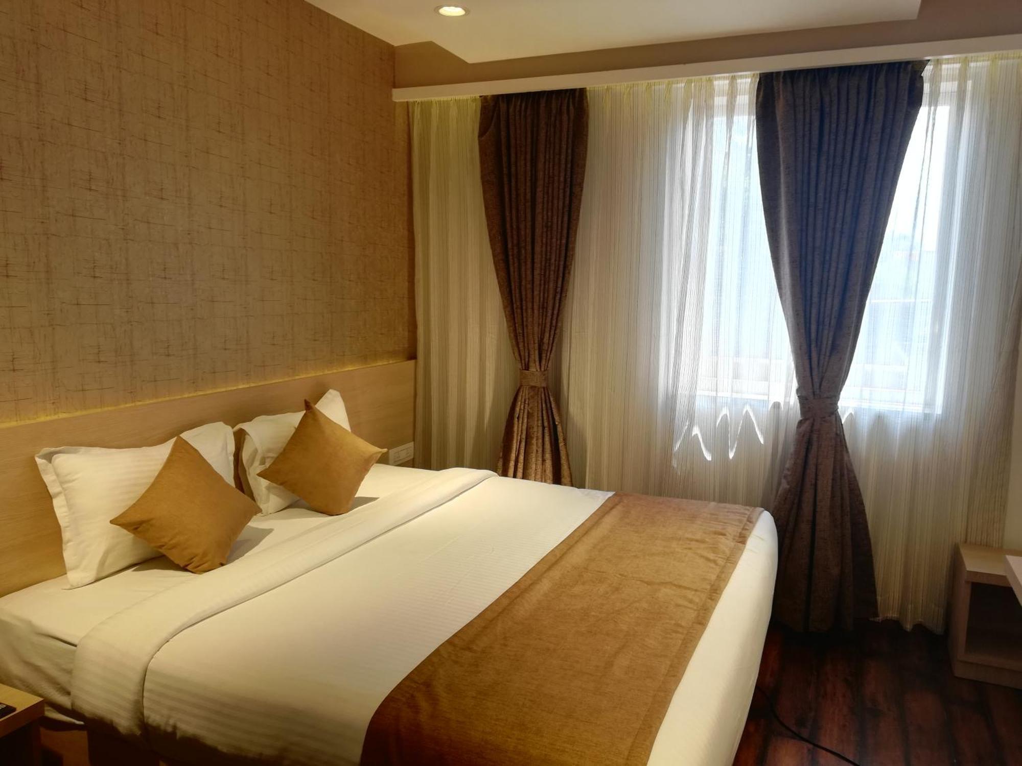 Zip By Spree Hotels Samudra Belgaum Exterior foto